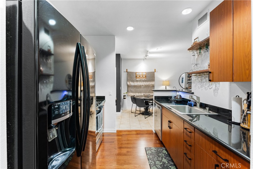 1801 E Katella Avenue 1134