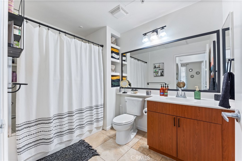 1801 E Katella Avenue 1134