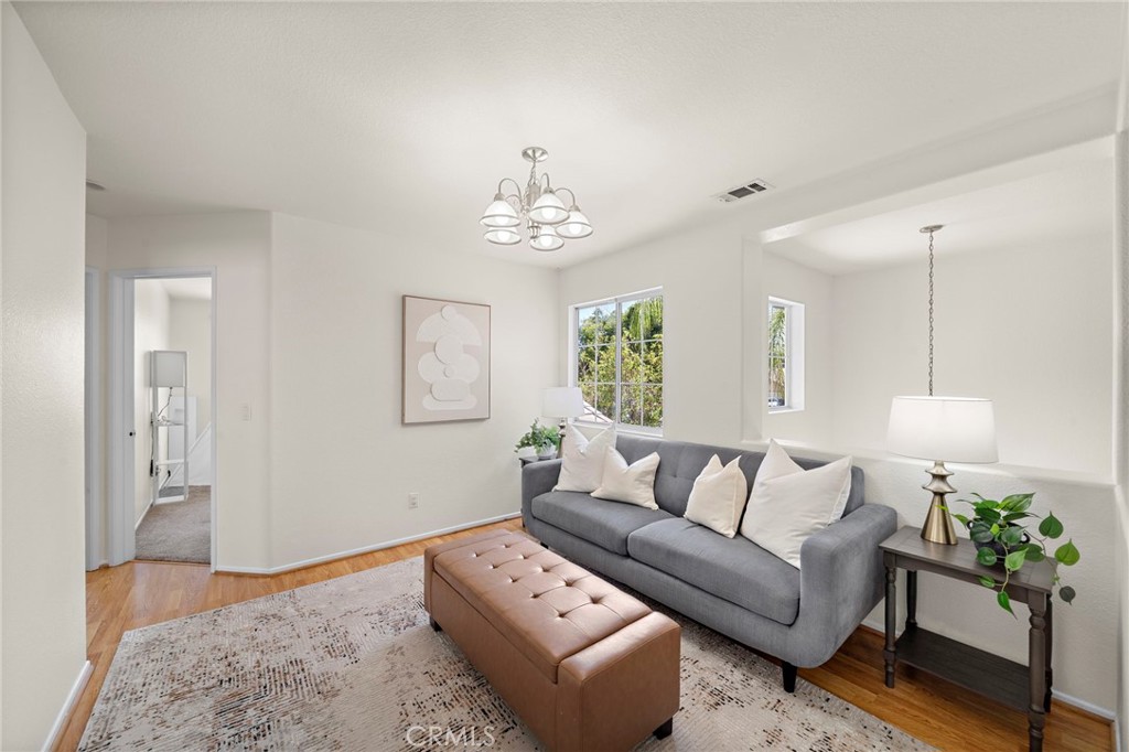 444 Appleby Street