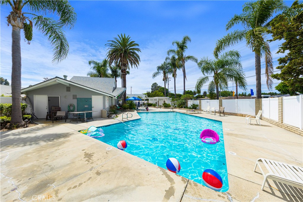 2034 E Santa Clara Avenue C2