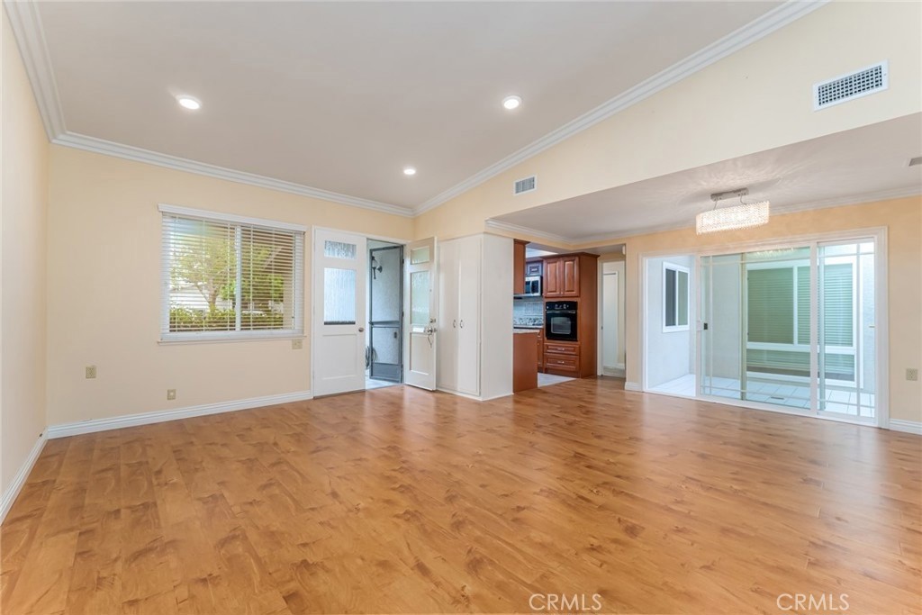 707 Avenida Majorca G