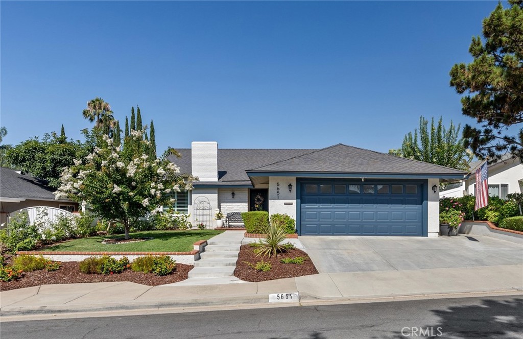 5651 LYNNBROOK Plaza