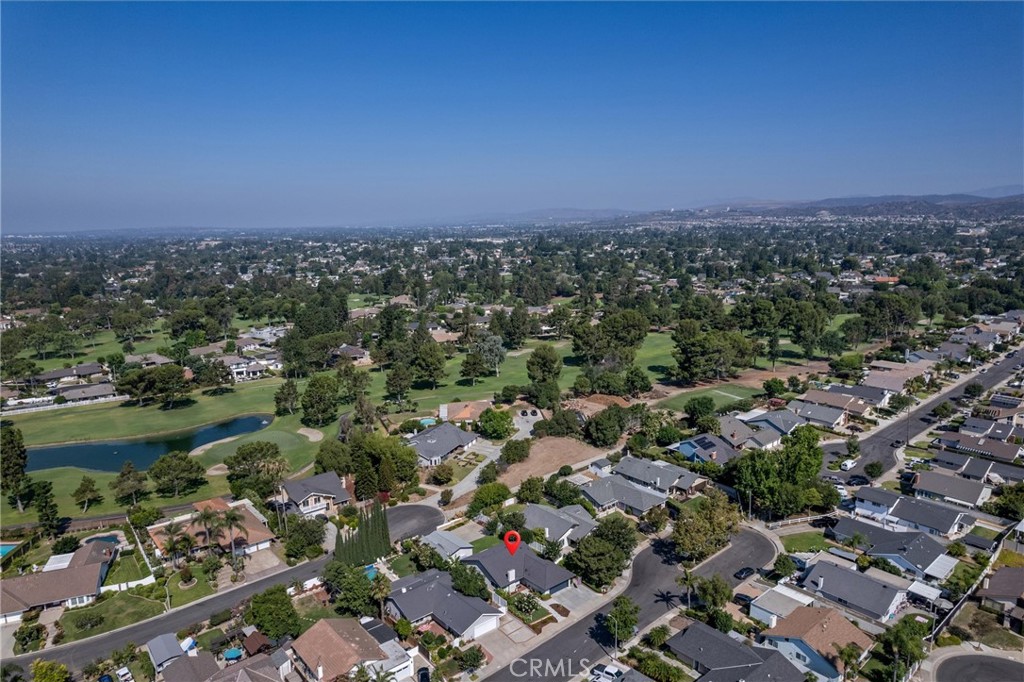 5651 LYNNBROOK Plaza