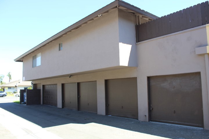 1671 W Cindy Lane B