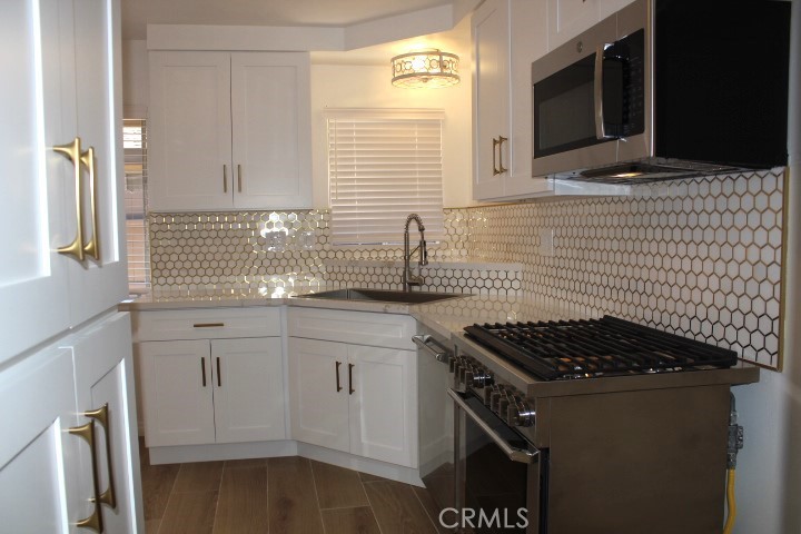 1671 W Cindy Lane B
