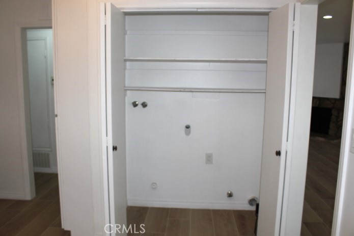 1671 W Cindy Lane B