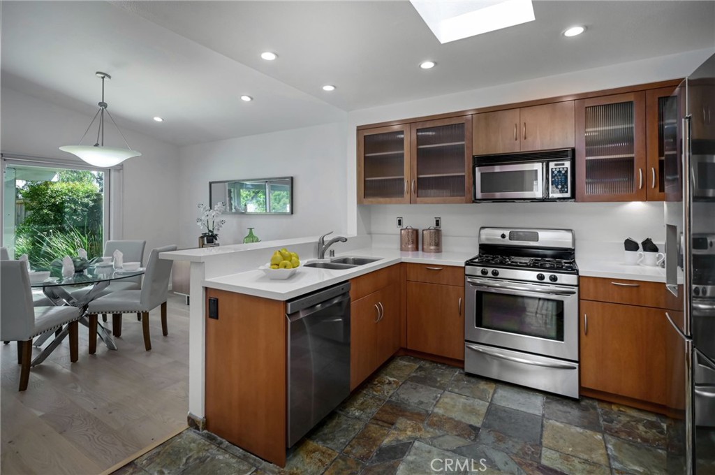 3610 WINDSONG Circle