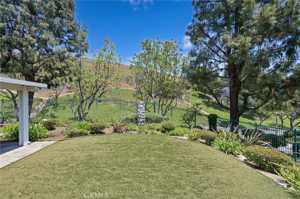 3610 WINDSONG Circle