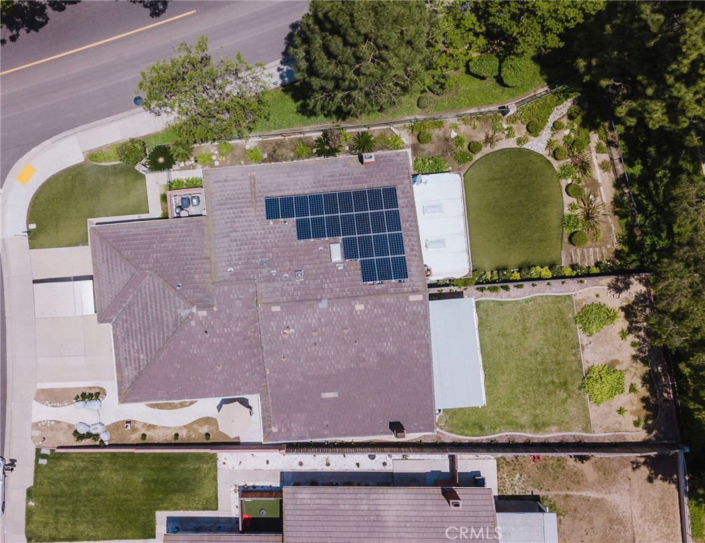 3610 WINDSONG Circle