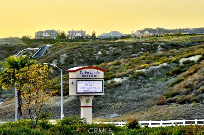3610 WINDSONG Circle