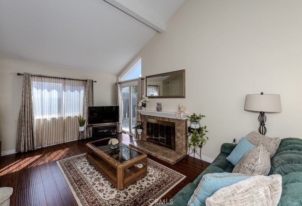 8437 E Amberwood Street