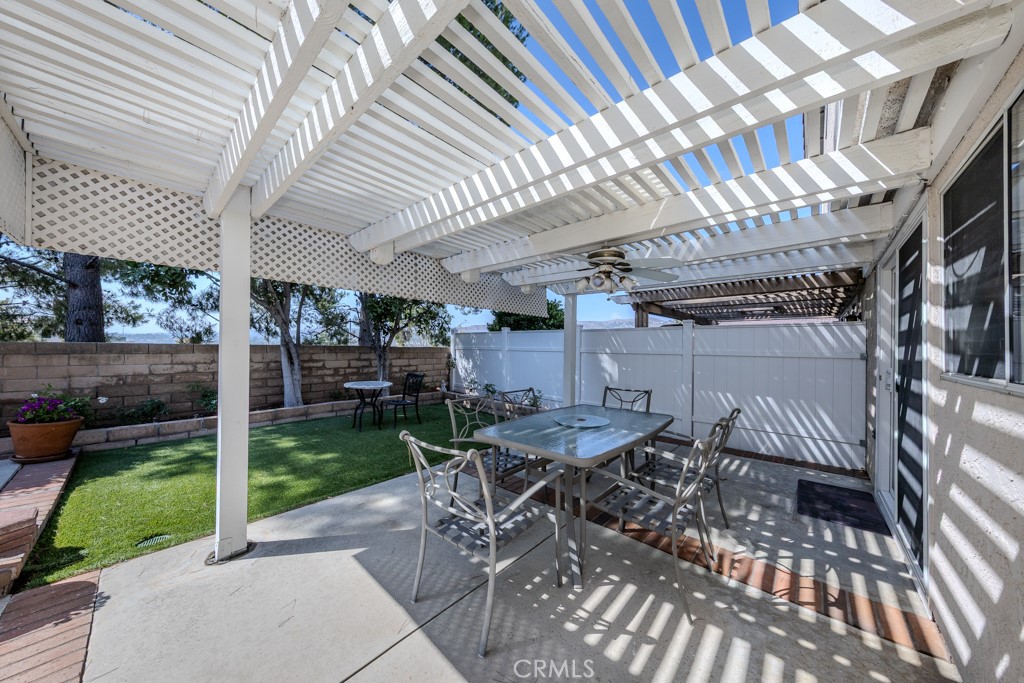 8437 E Amberwood Street