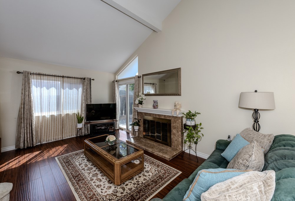 8437 E Amberwood Street