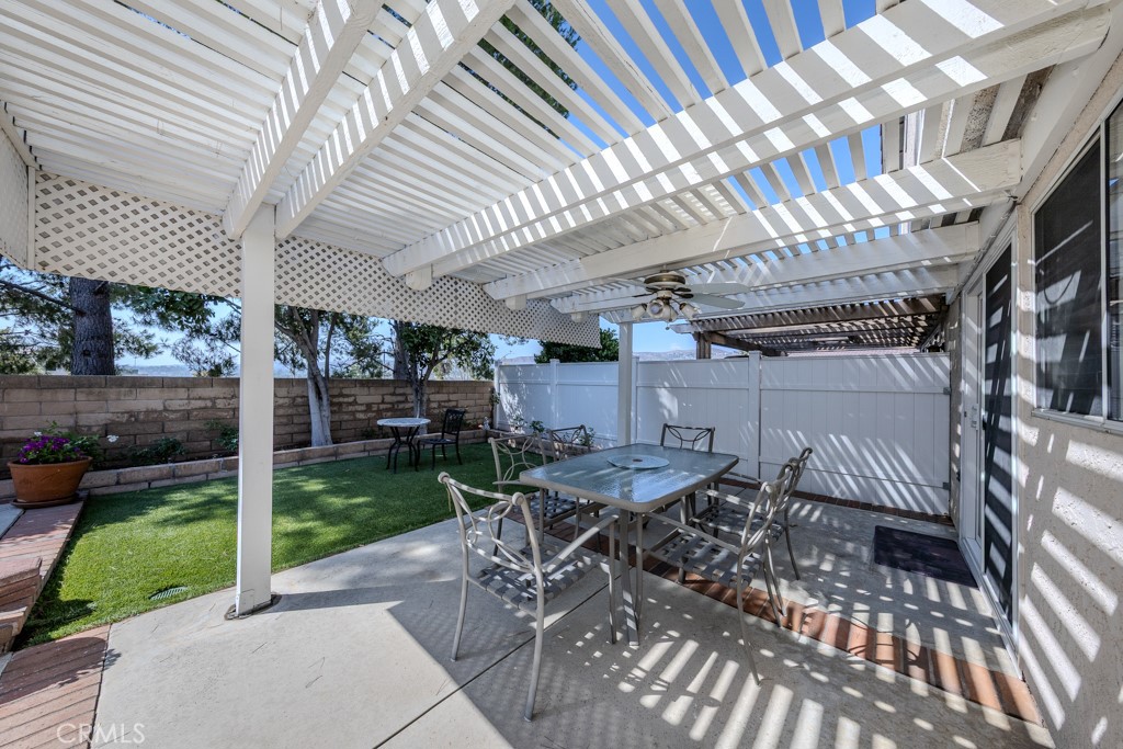 8437 E Amberwood Street