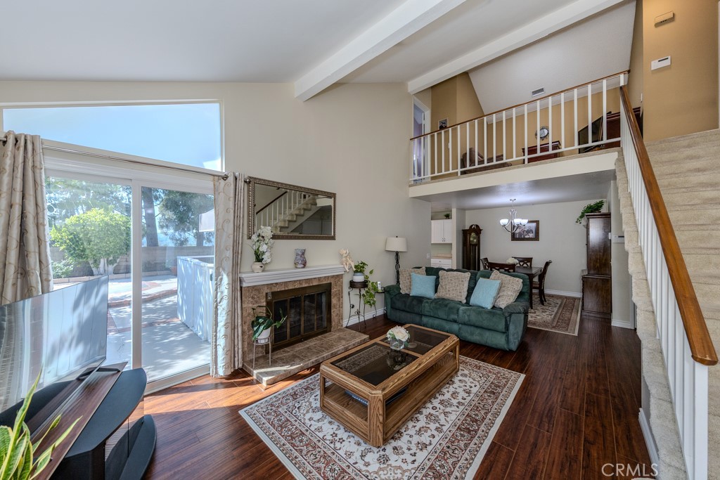 8437 E Amberwood Street