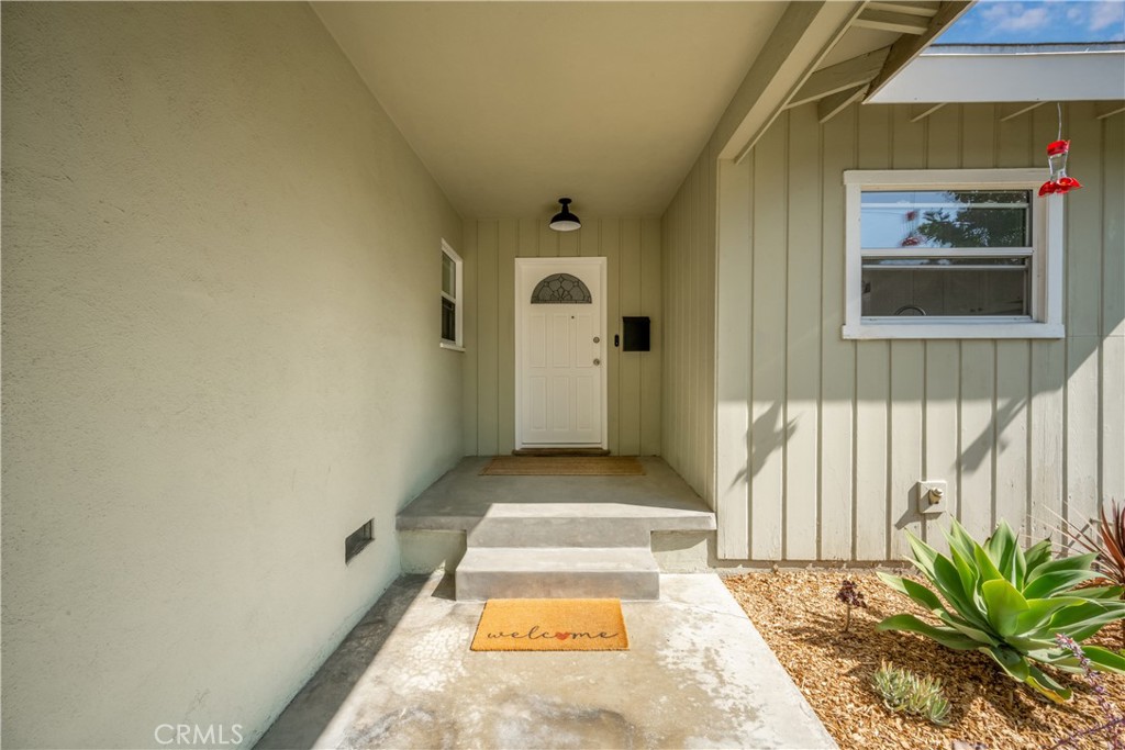 6121 E Huntdale Street