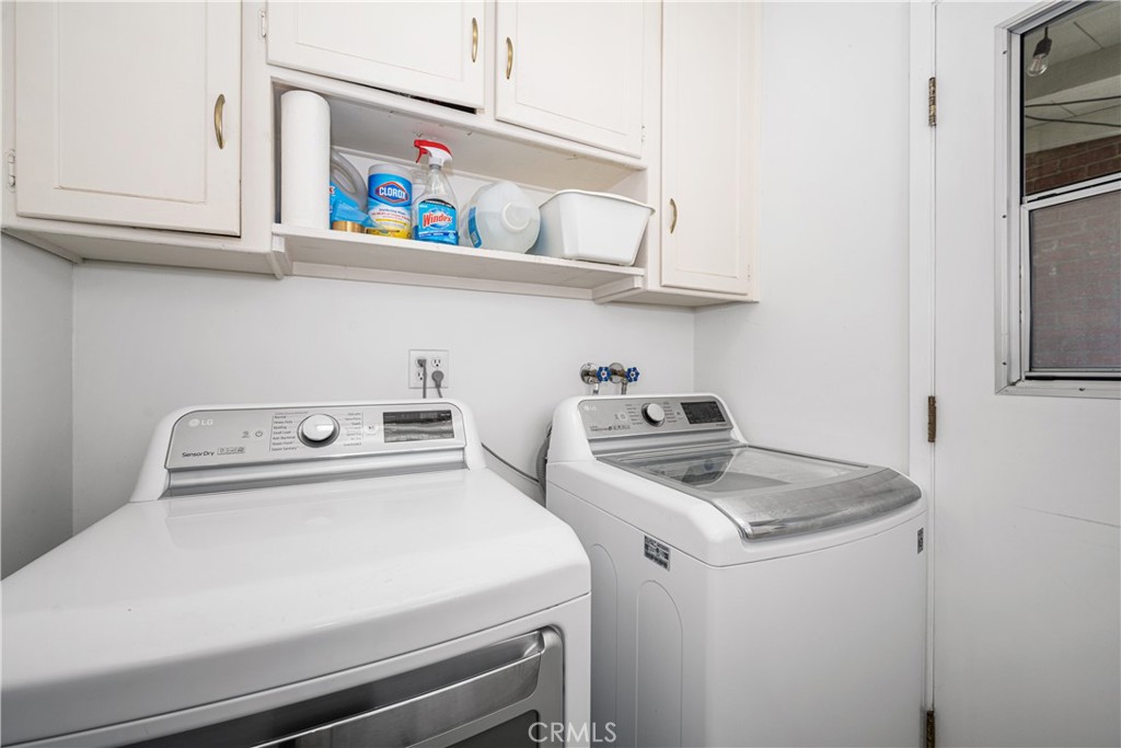 6121 E Huntdale Street