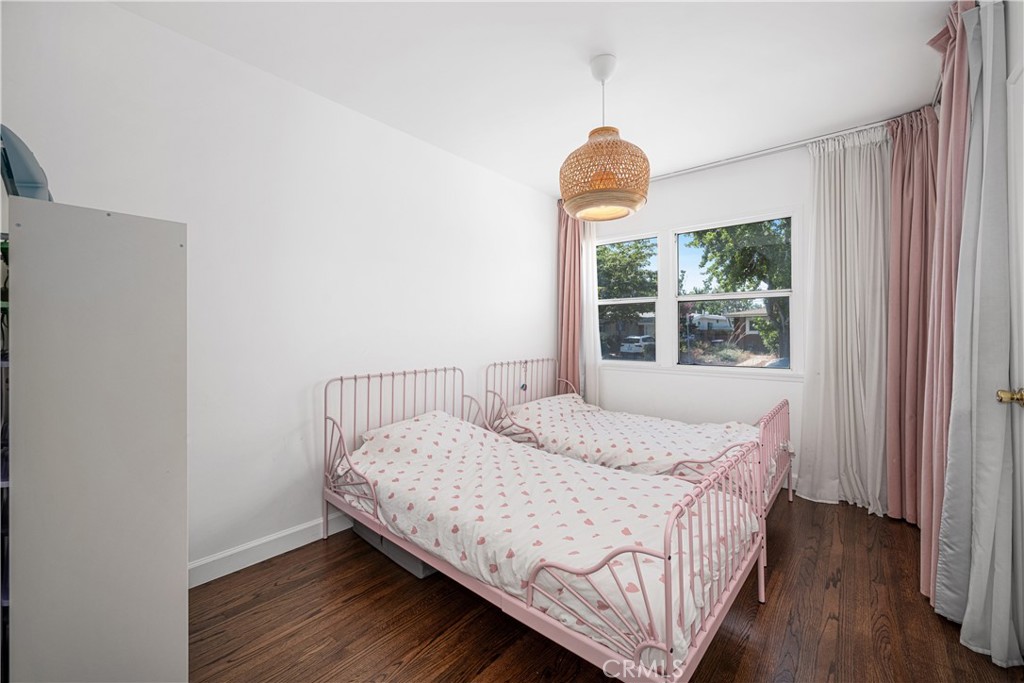 6121 E Huntdale Street