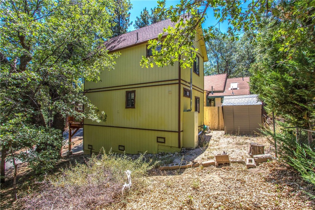 2350 Birch Dr