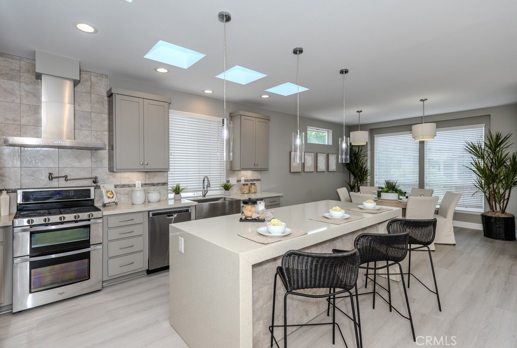 3595 Santa Fe Avenue 278