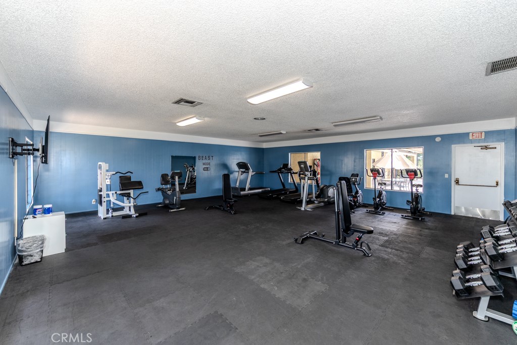 3595 Santa Fe Avenue 278