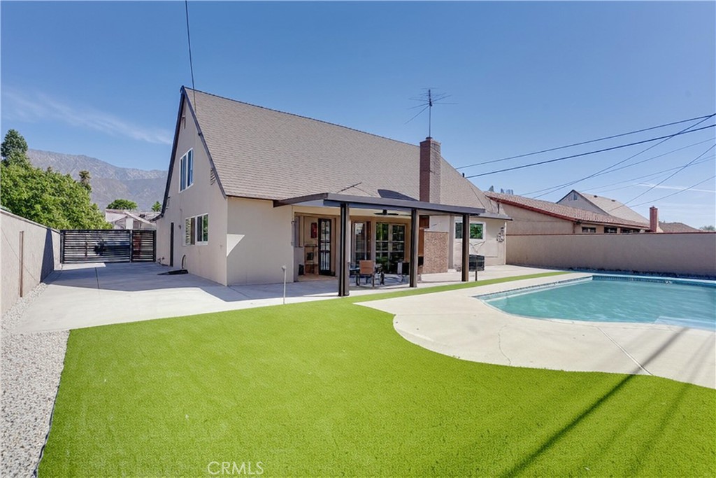 8841 Monte Vista St
