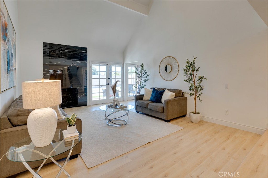 8841 Monte Vista St