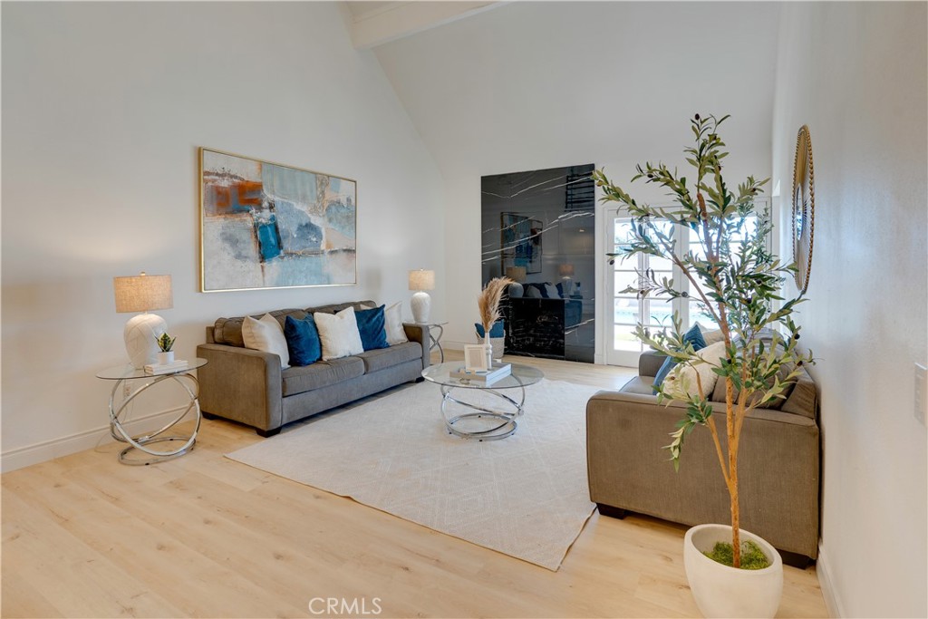 8841 Monte Vista St