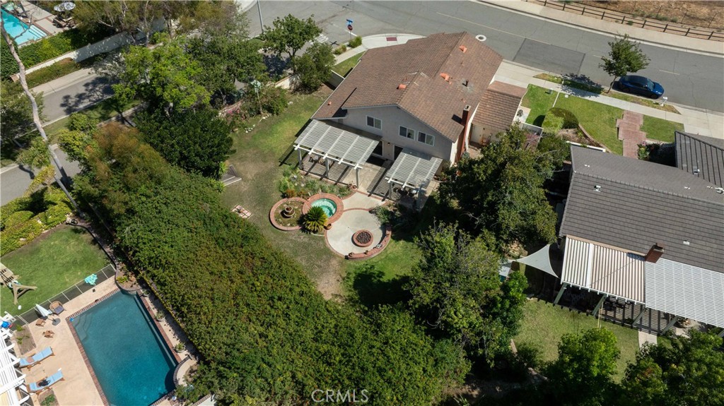 6049 E Mabury Avenue