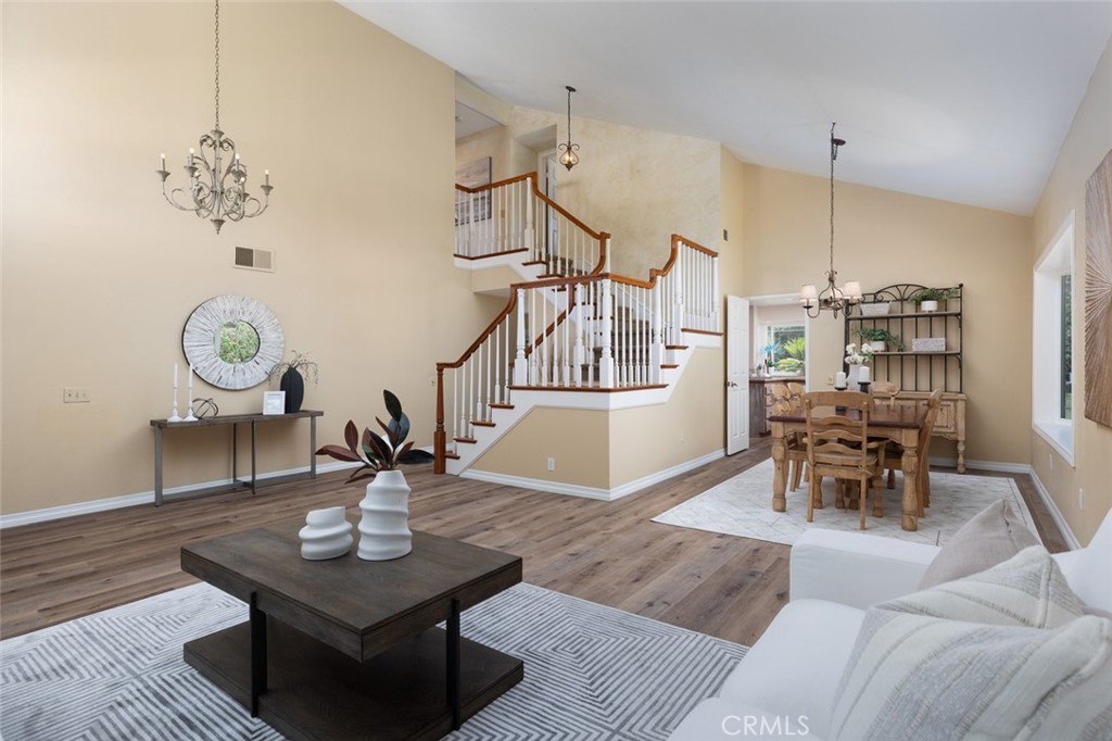 6049 E Mabury Avenue