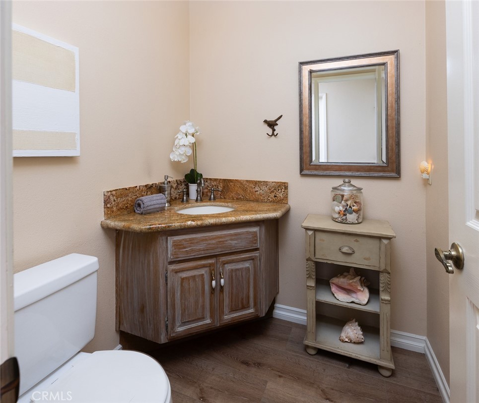 6049 E Mabury Avenue