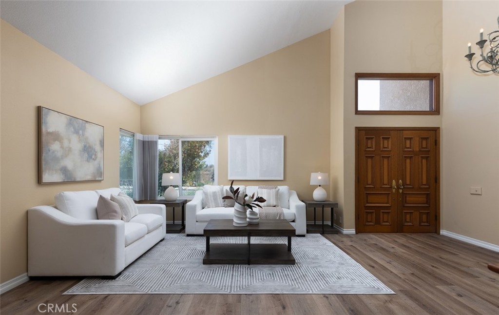 6049 E Mabury Avenue