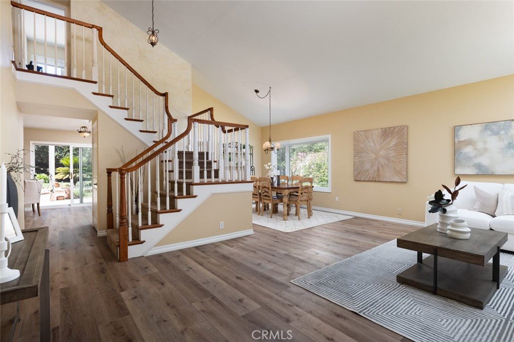 6049 E Mabury Avenue