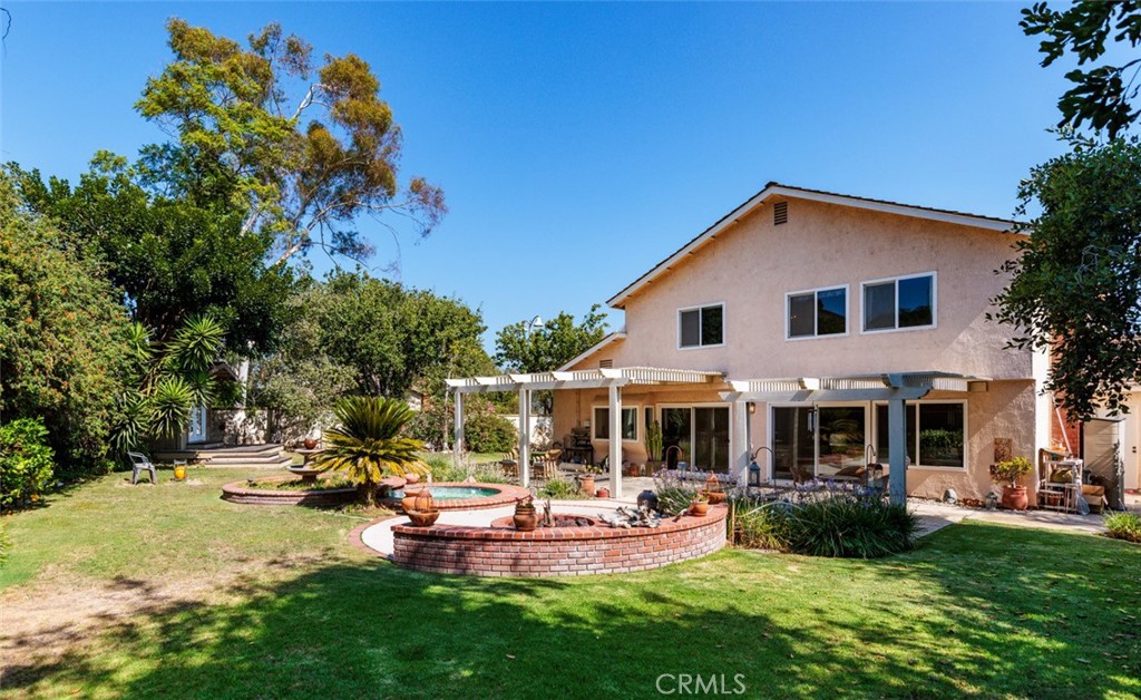 6049 E Mabury Avenue