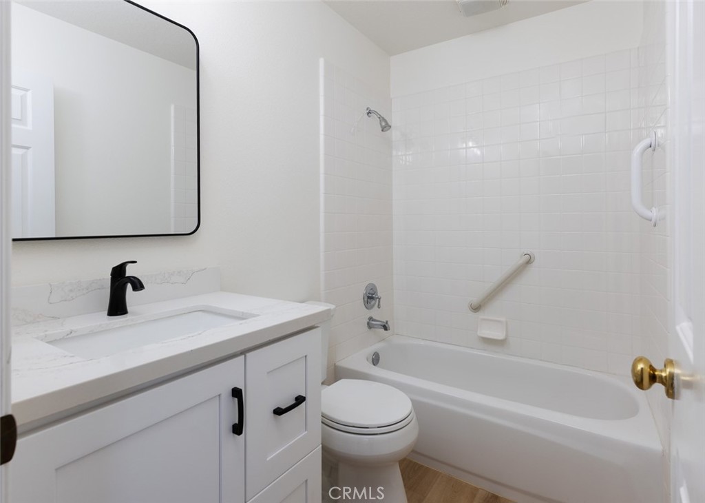 6406 E Abbeywood Road