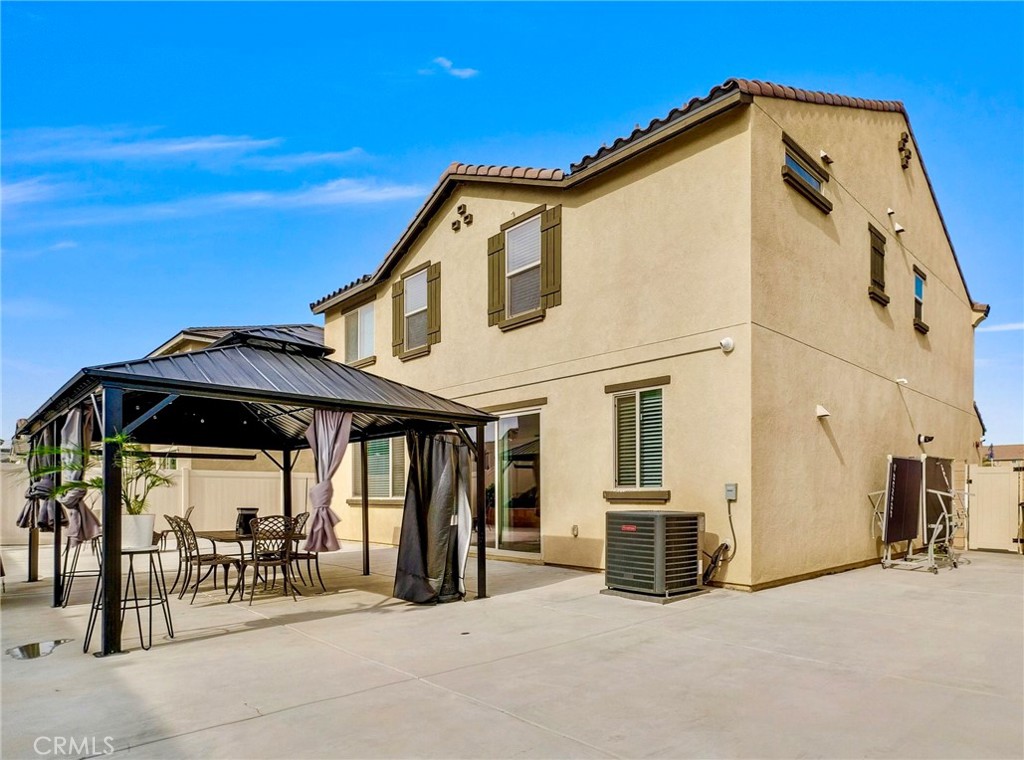 4656 Stratford Place