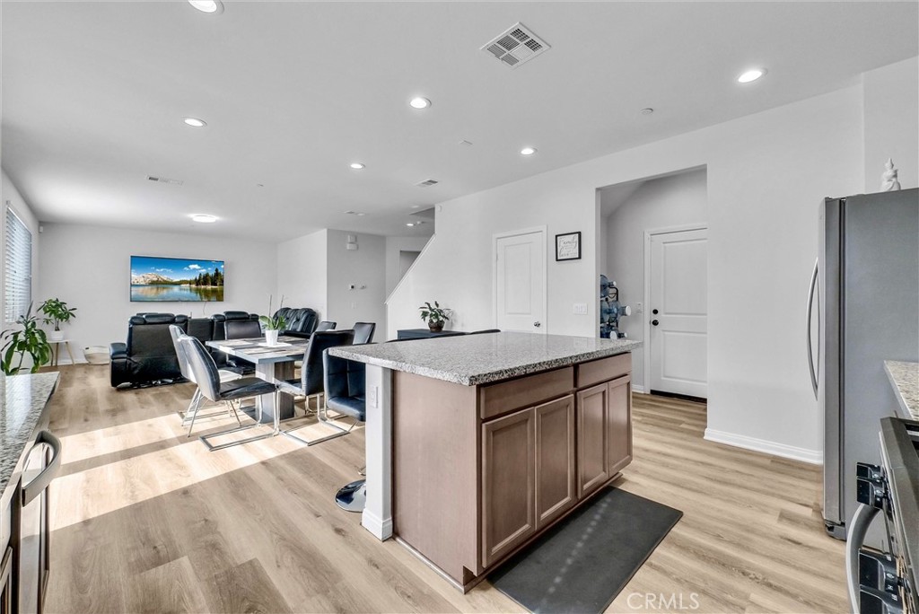 4656 Stratford Place