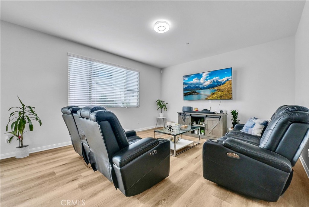 4656 Stratford Place