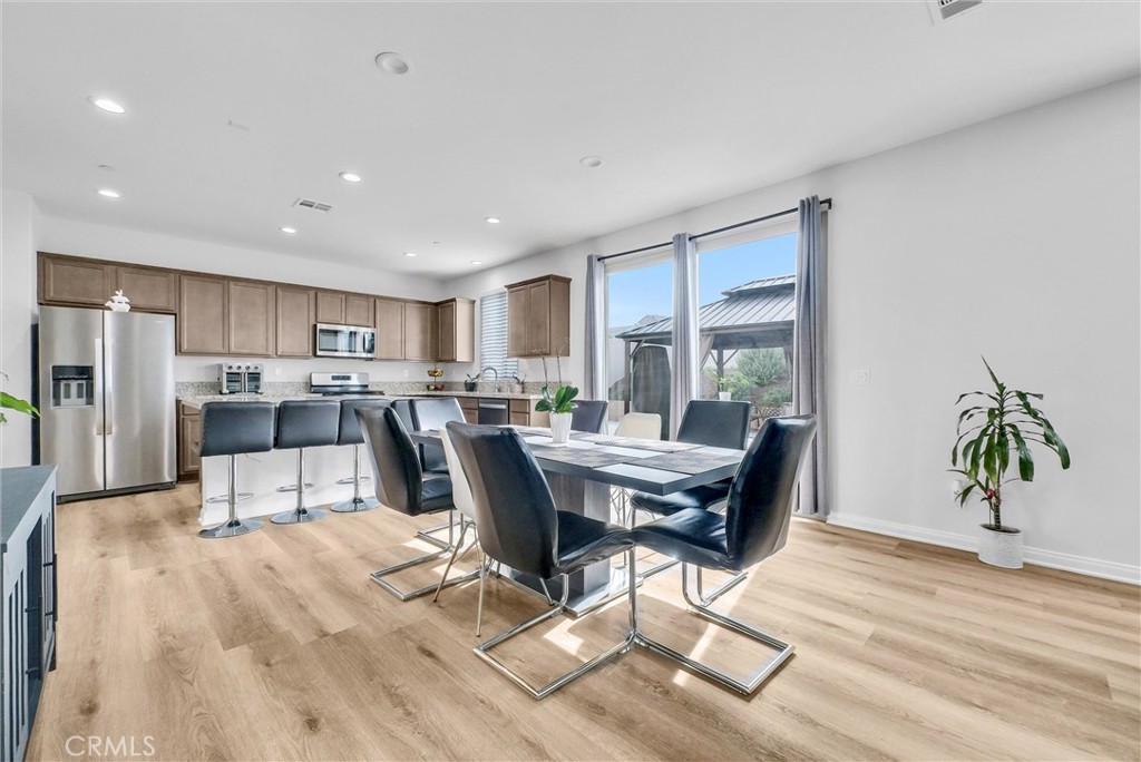 4656 Stratford Place