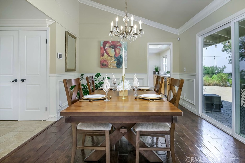 6587 E VIA ARBOLES