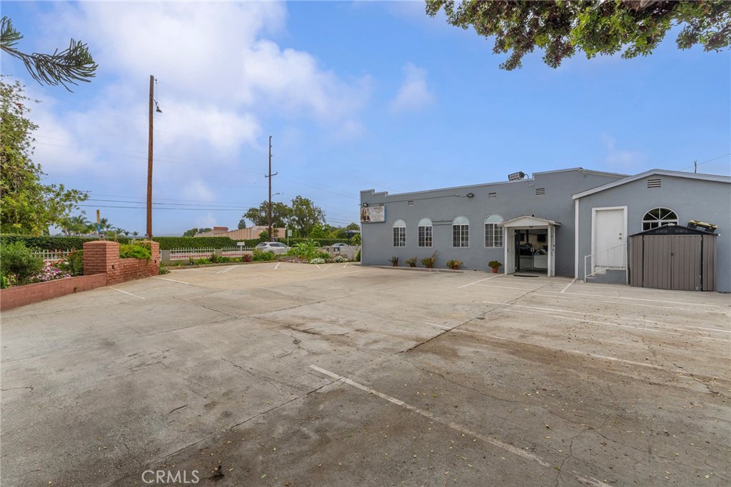 6408 Perry Road