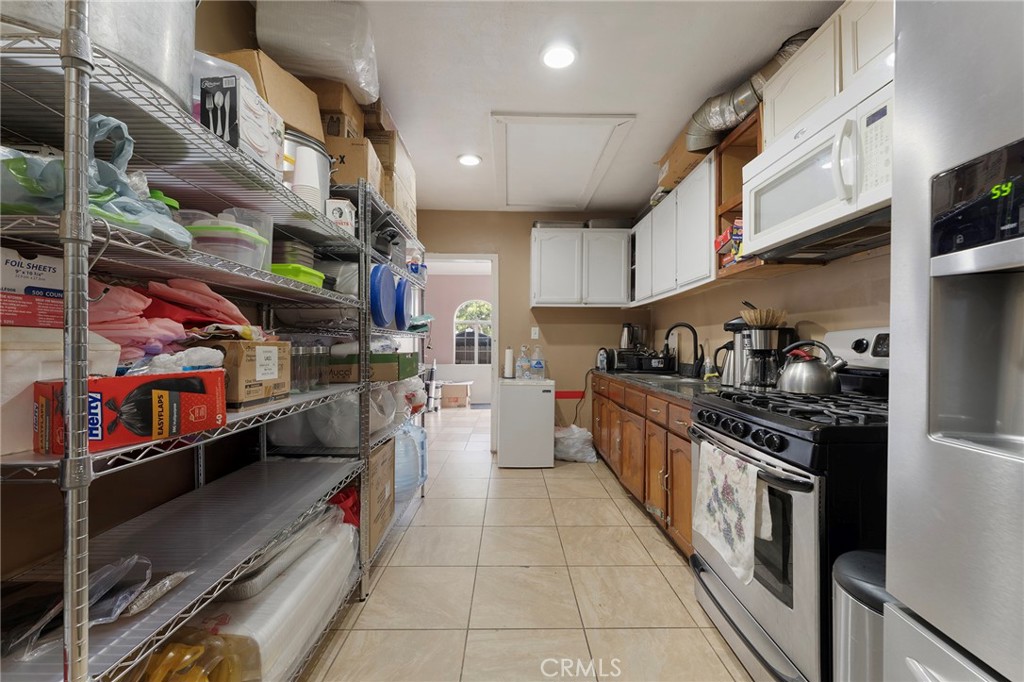 6408 Perry Road
