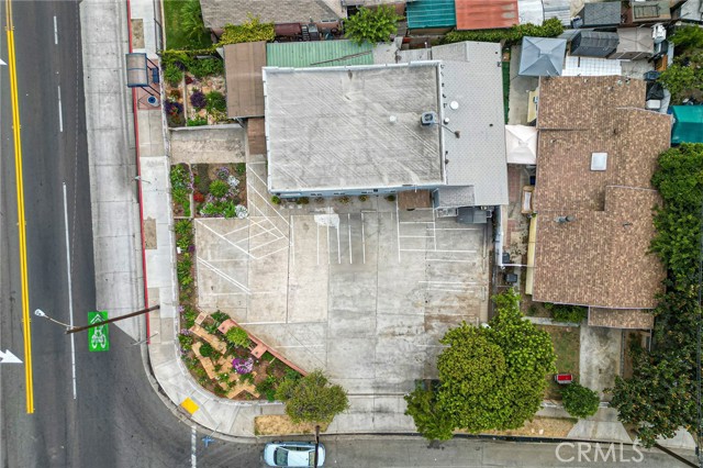 6408 Perry RD