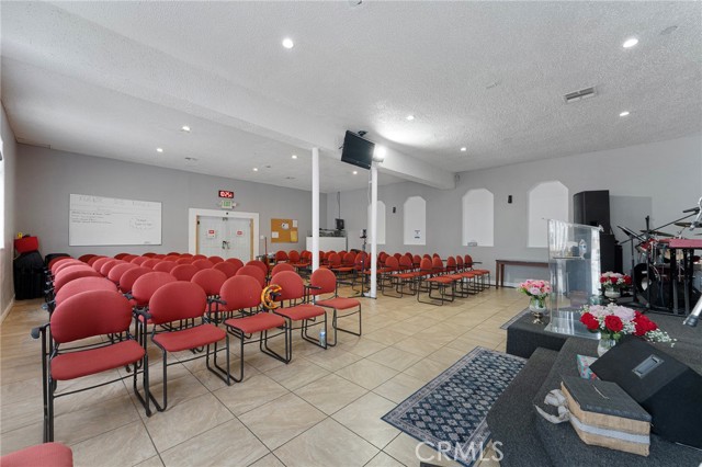 6408 Perry RD