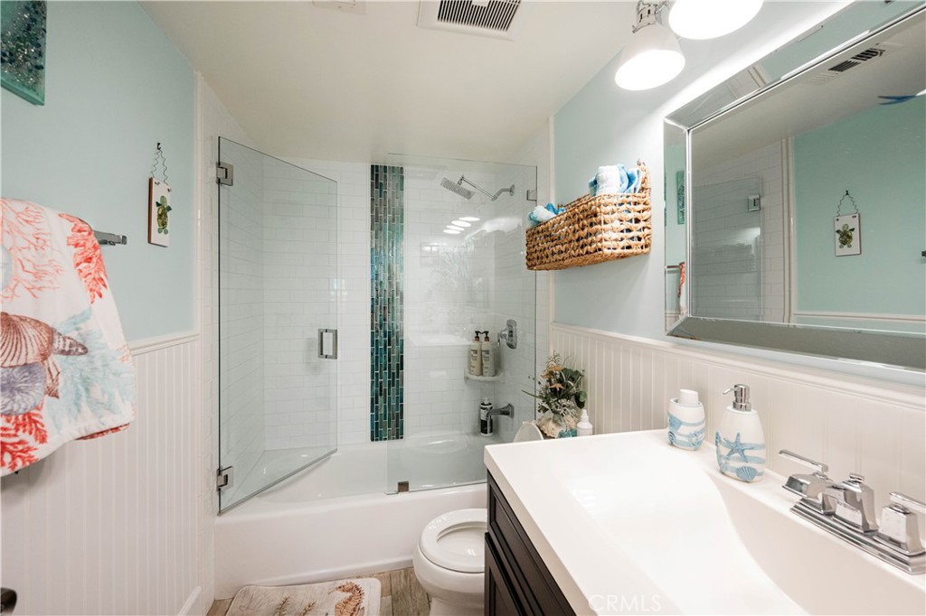 68 Corniche Drive B