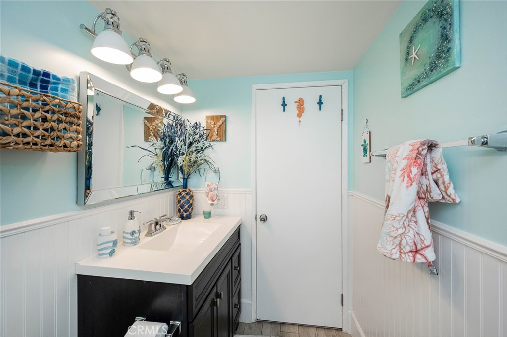 68 Corniche Drive B