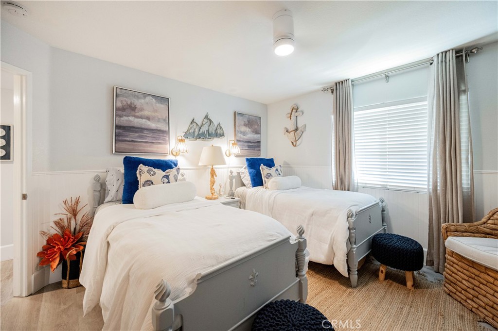 68 Corniche Drive B