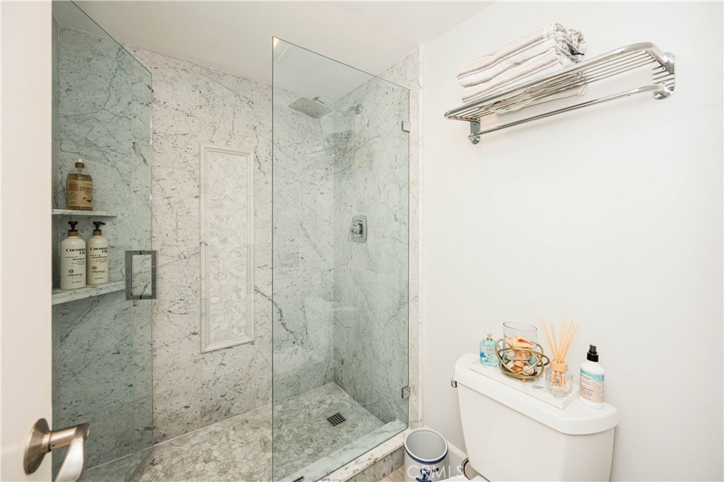 68 Corniche Drive B