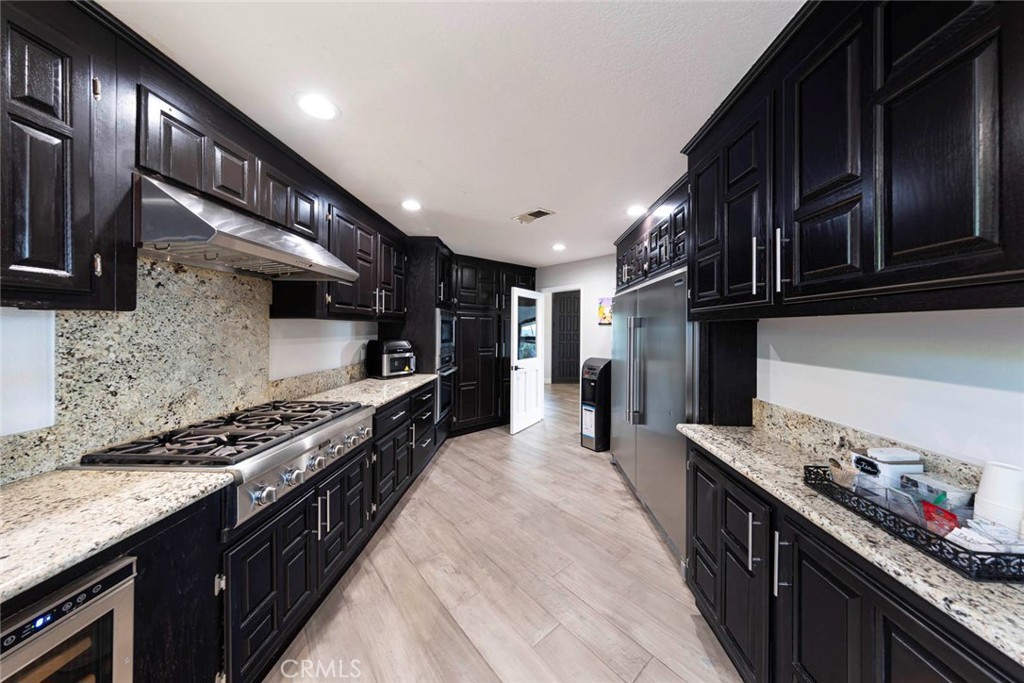 220 S Owens Drive