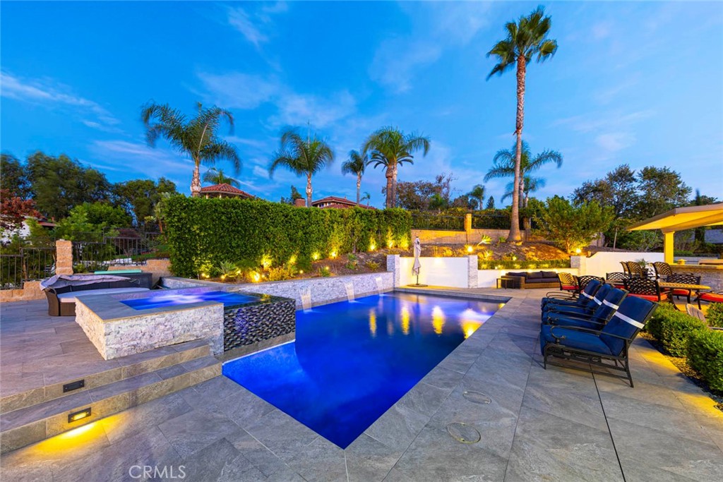 220 S Owens Drive